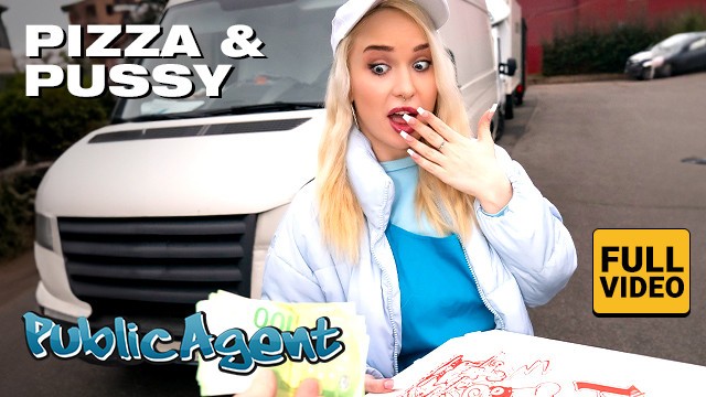 Pizzás spiné krémes meglepetéssel és szakadt farmerrel