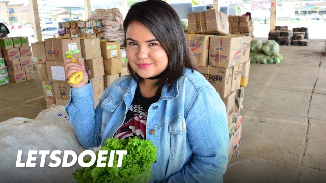 Duci dél amerikai milf vaginája mélyen megszexelve xiomarától