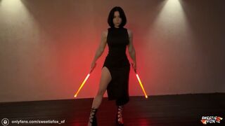 Sith fiatalasszony magassarkúban titokban megdugja a jediket naboon