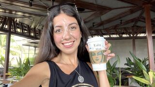 Tinédzser pippantás a starbucks mosdójában – arcára spriccelő pöcs utána kávézás nyálkával középen