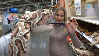 Letty black vadul baszik a nyilvános helyen monster pub 2-vel