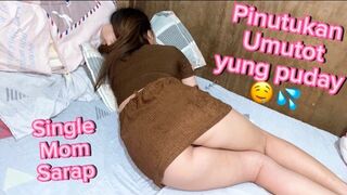 Pinay szingle anyuka szellent a könyörtelen bujálkodás után