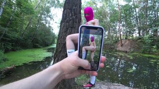 Világos Szőke fiatal dugás cosplay-ben, arcra élvezés balaklaván