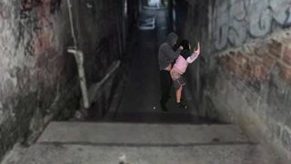 Fekete luvnya keményen meghágva a favela domb urával a funk tánc után